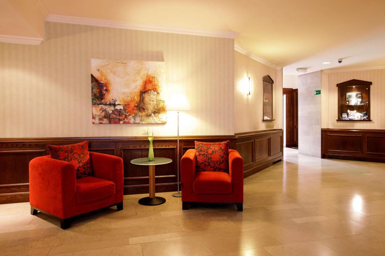 Nh Gent Sint Pieters Hotel Exterior photo